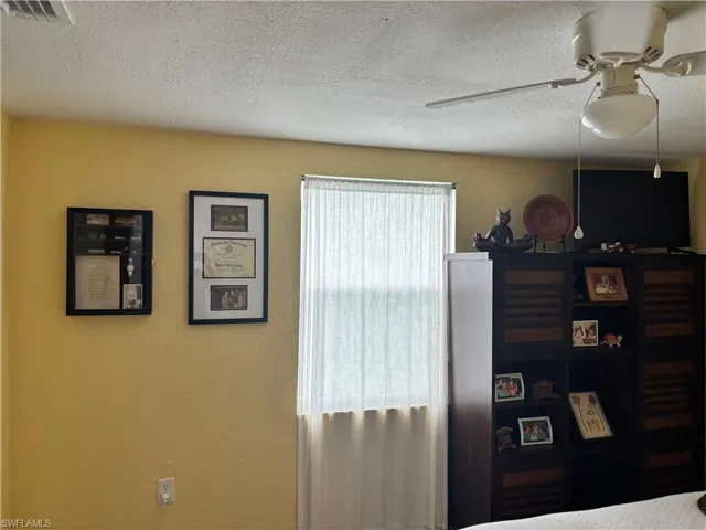2757 Garden St, North Fort Myers, Florida 33917