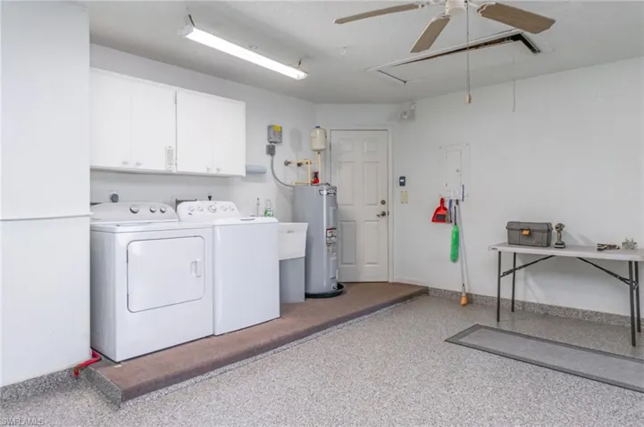 Full Size Washer & Dryer!