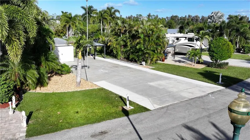 5871 Pathwood Ct, Fort Myers, Florida 33905