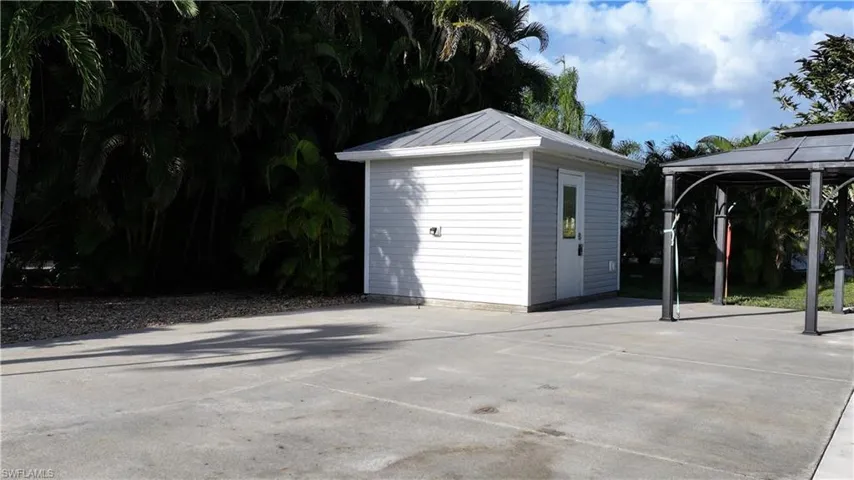 5871 Pathwood Ct, Fort Myers, Florida 33905