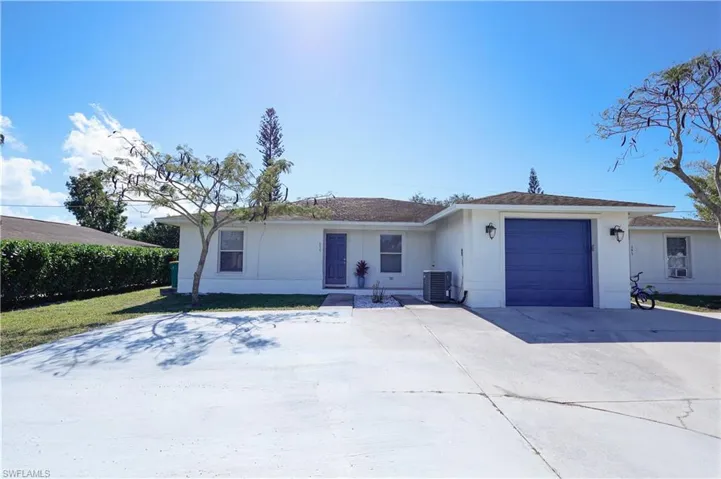 650  103rd N AVE, Naples, FL 34108