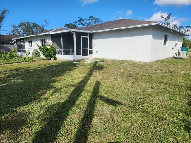 650  103rd N AVE, Naples, FL 34108