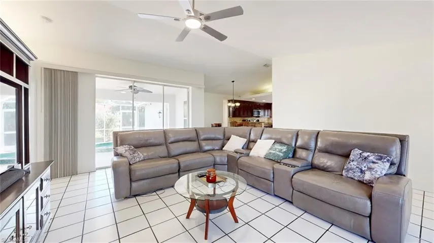 18249  Lee  RD, Fort Myers, FL 33967