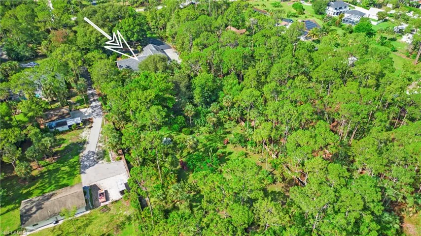 Aerial view of property and surrounding area