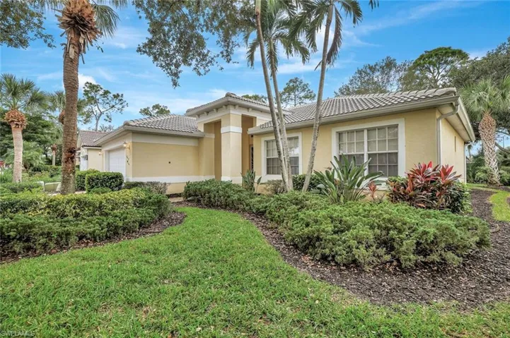 3617  Recreation  LN, Naples, FL 34116