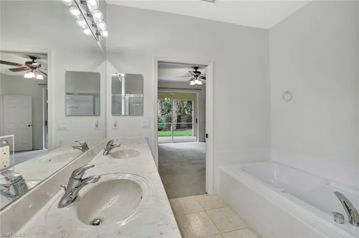 3617  Recreation  LN, Naples, FL 34116