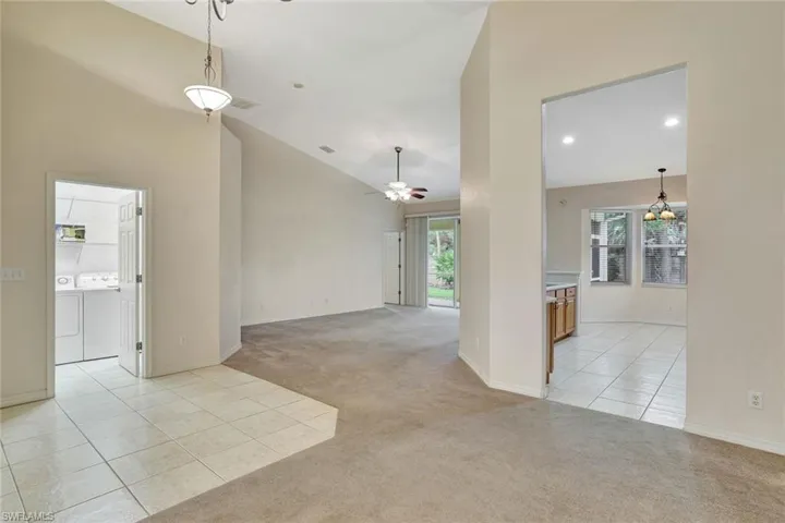 3617  Recreation  LN, Naples, FL 34116