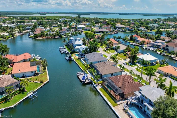 1648 Villa Ct, Marco Island, Florida 34145