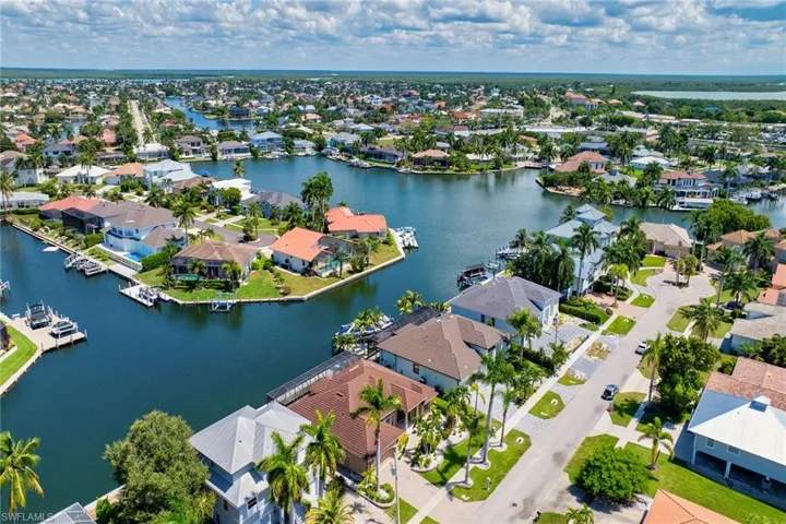 1648 Villa Ct, Marco Island, Florida 34145
