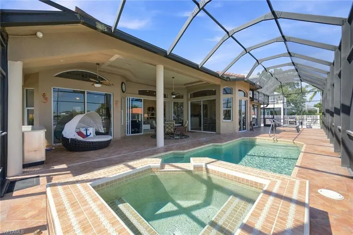 1648 Villa Ct, Marco Island, Florida 34145