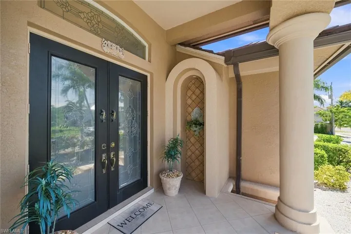 1648 Villa Ct, Marco Island, Florida 34145