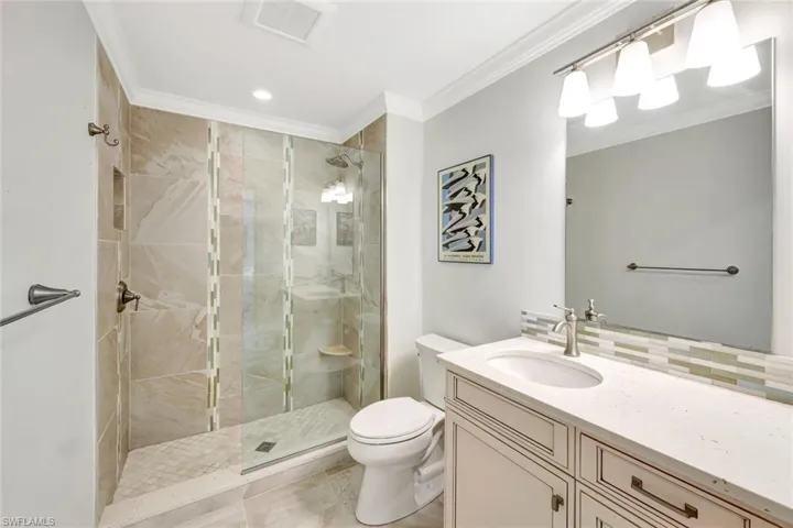 2nd bathroom