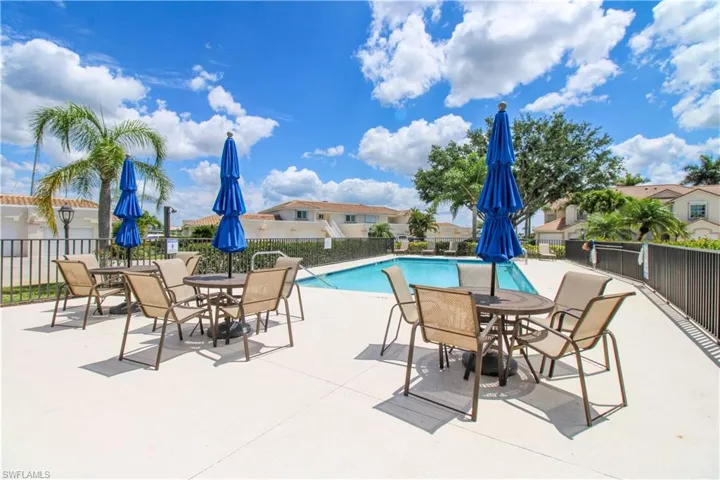 333 Sunrise Cay 2, Naples, Florida 34114