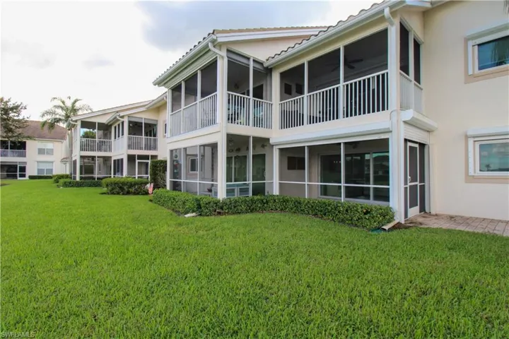 333 Sunrise Cay 2, Naples, Florida 34114