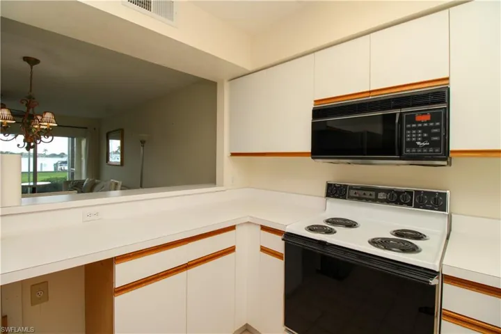 333 Sunrise Cay 2, Naples, Florida 34114
