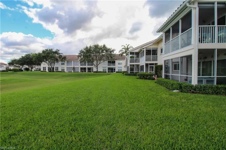 333 Sunrise Cay 2, Naples, Florida 34114