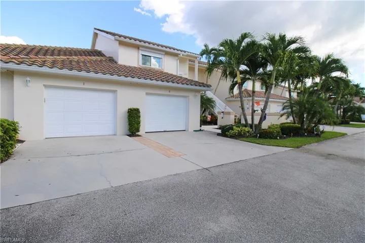 333 Sunrise Cay 2, Naples, Florida 34114