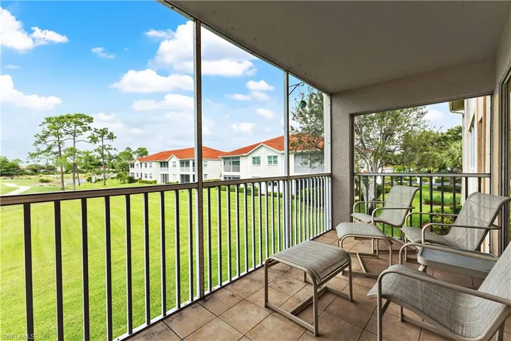 1001 Eastham Way # 206, Naples, Florida 34104