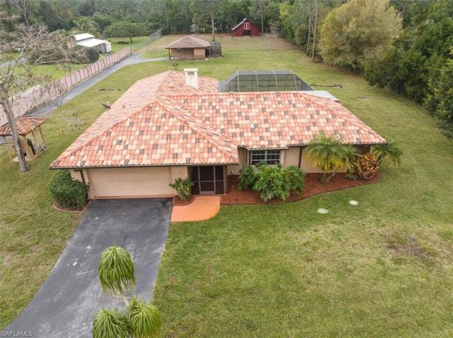5960  Copper Leaf  LN, Naples, FL 34116
