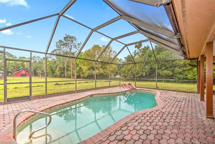 Patio/Pool