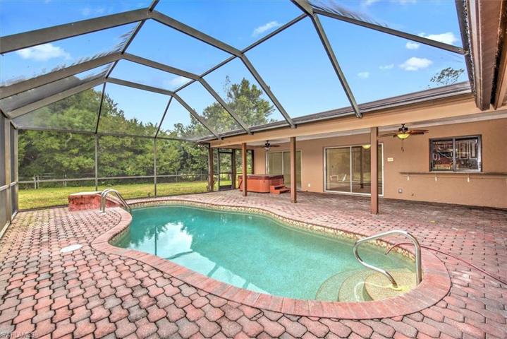 Patio/Pool
