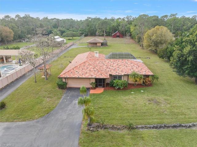 5960  Copper Leaf  LN, Naples, FL 34116