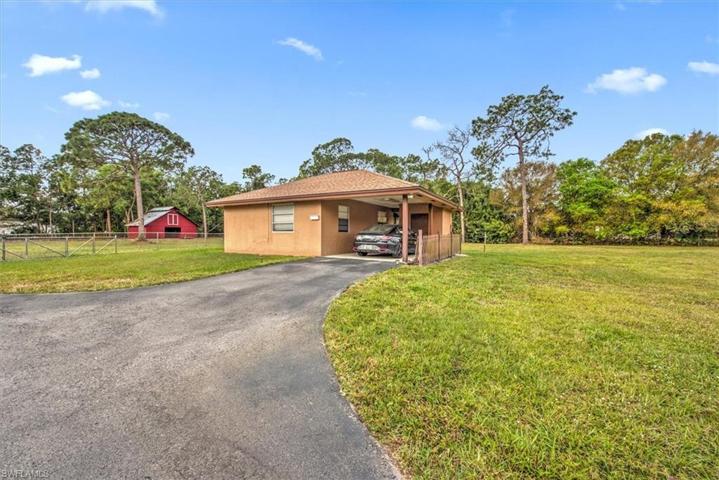 Guest House w/Carport & Laundry Room