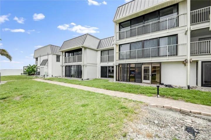 760 Sextant Dr 321, Sanibel, Florida 33957