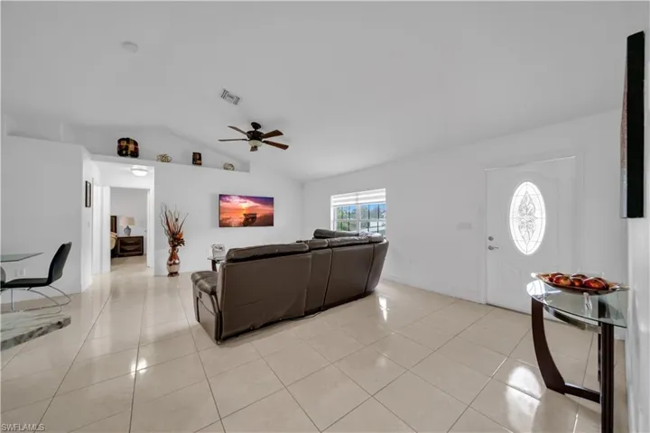 3304  44th SW ST, Lehigh Acres, FL 33976