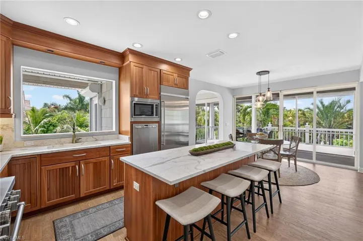 1828 Buckthorn Ln, Sanibel, Florida 33957