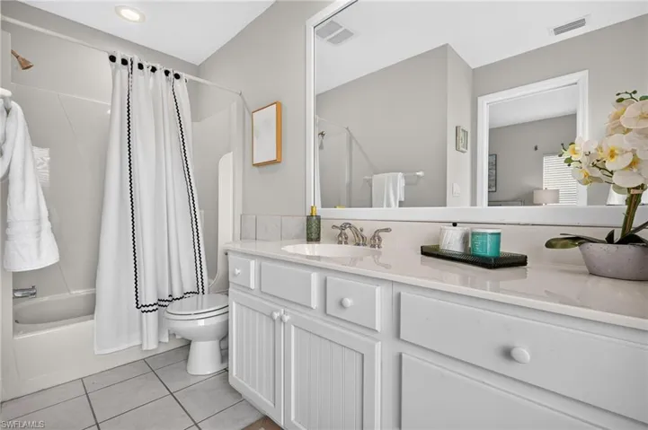 1828 Buckthorn Ln, Sanibel, Florida 33957