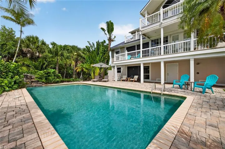 1828 Buckthorn Ln, Sanibel, Florida 33957