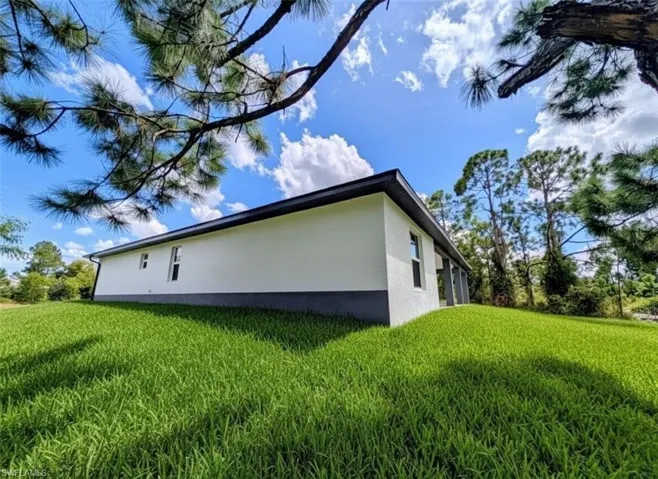 798 Bell Blvd S, Lehigh Acres, Florida 33974