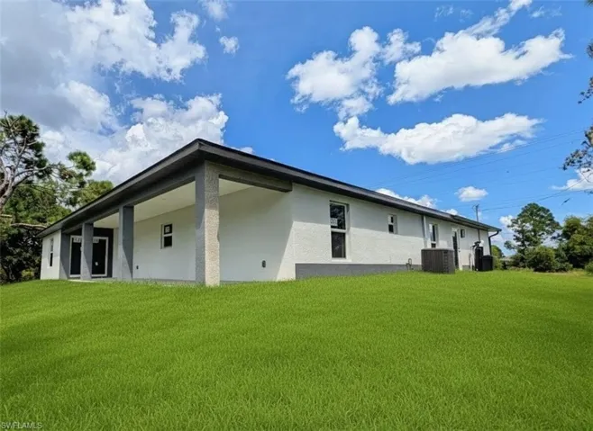 798 Bell Blvd S, Lehigh Acres, Florida 33974