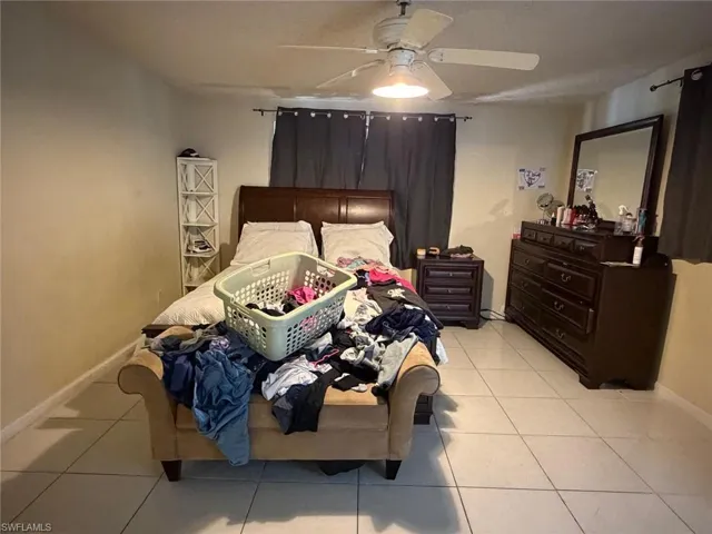 5395 Carolina Ave, Naples, Florida 34113