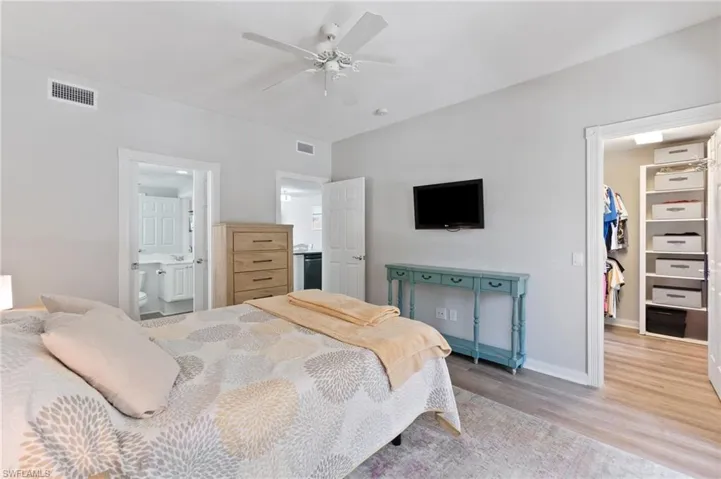 8036  Josefa  WAY, Naples, FL 34114