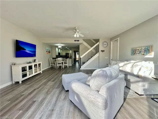 8036  Josefa  WAY, Naples, FL 34114