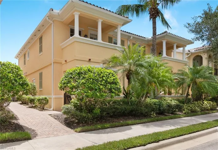 8036  Josefa  WAY, Naples, FL 34114