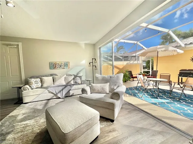 8036  Josefa  WAY, Naples, FL 34114