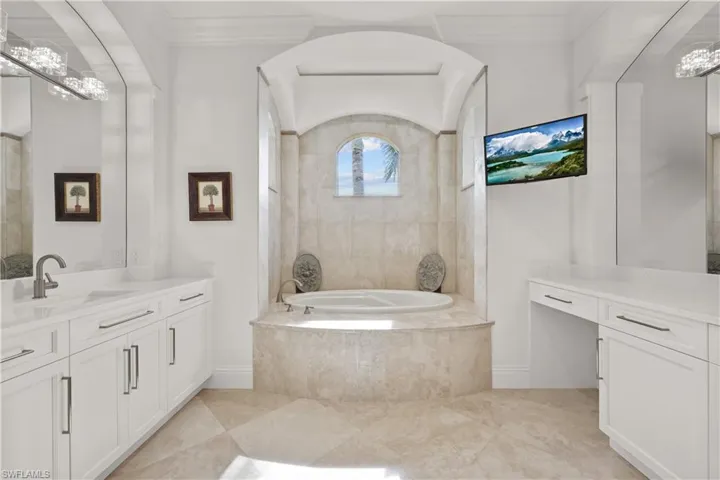 Owners suite bath, new cabinets and fixtures, Quartz tops, whirlpool tub