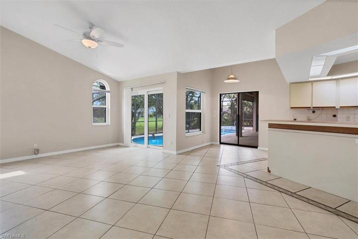 Spacious Family Room