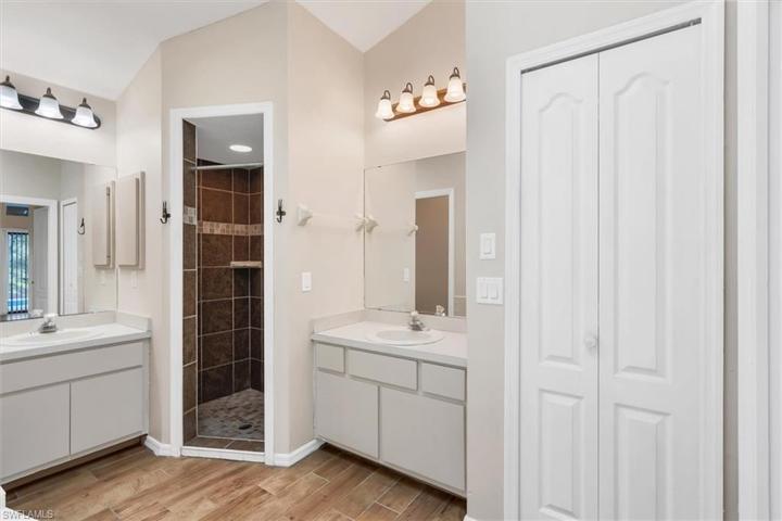 Double Sinks