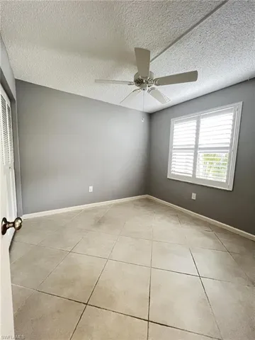 9301 Central Park Dr 102, Fort Myers, Florida 33919