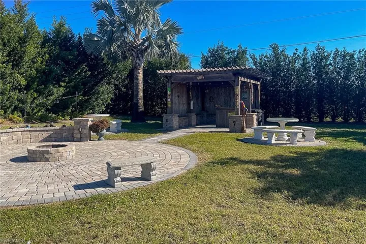 22 Ashe St, Alva, Florida 33920