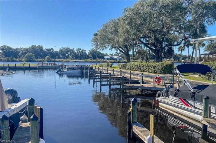 22 Ashe St, Alva, Florida 33920