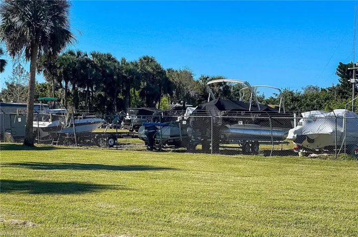 22 Ashe St, Alva, Florida 33920