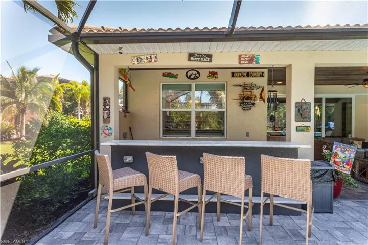8651 Colony Trace Dr, Fort Myers, Florida 33908