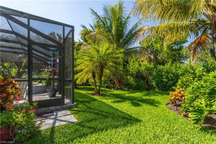 8651 Colony Trace Dr, Fort Myers, Florida 33908