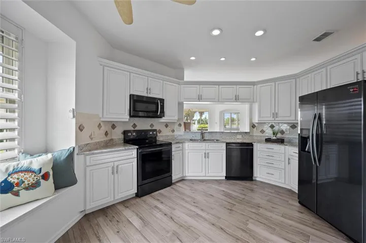 7750 Haverhill Ct, Naples, Florida 34104