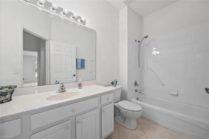 7750 Haverhill Ct, Naples, Florida 34104